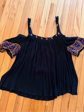 Black Cold-Shoulder Embroidered Women's Top